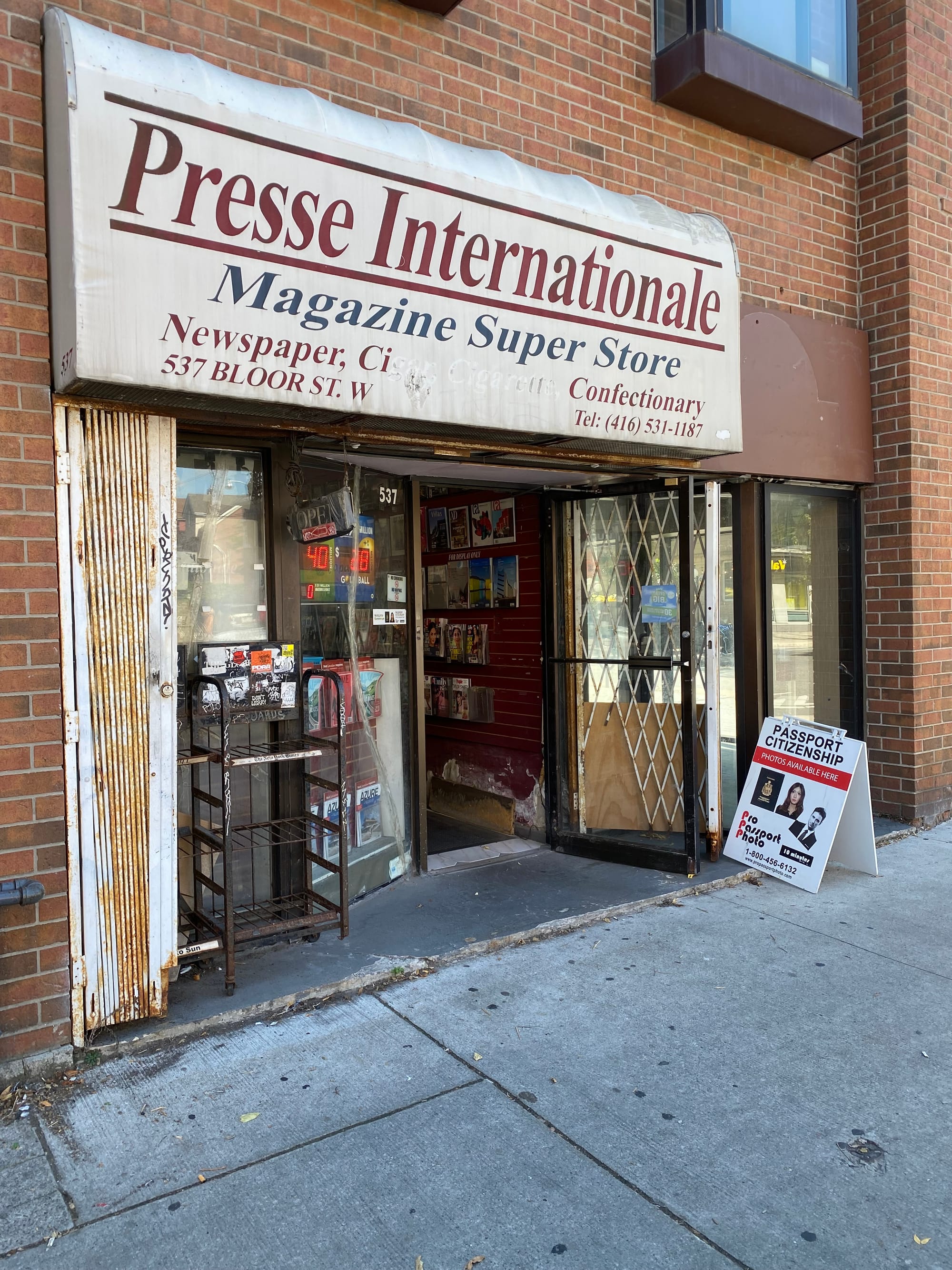 Exterior of Presse Internationale.